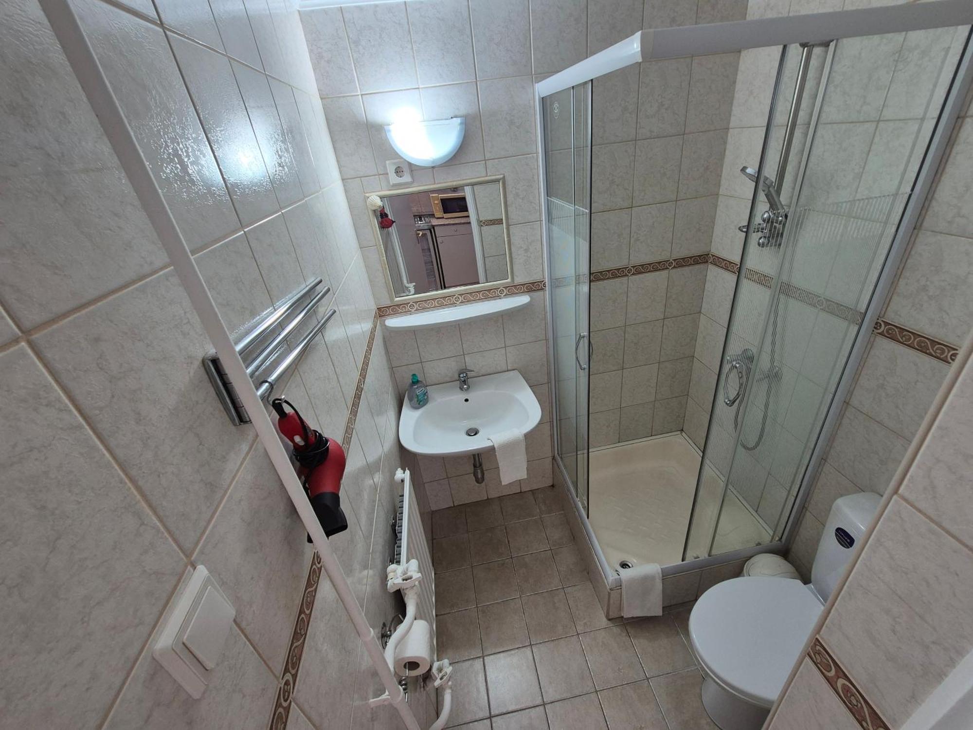 Roxanna Apartman Дьюла Экстерьер фото